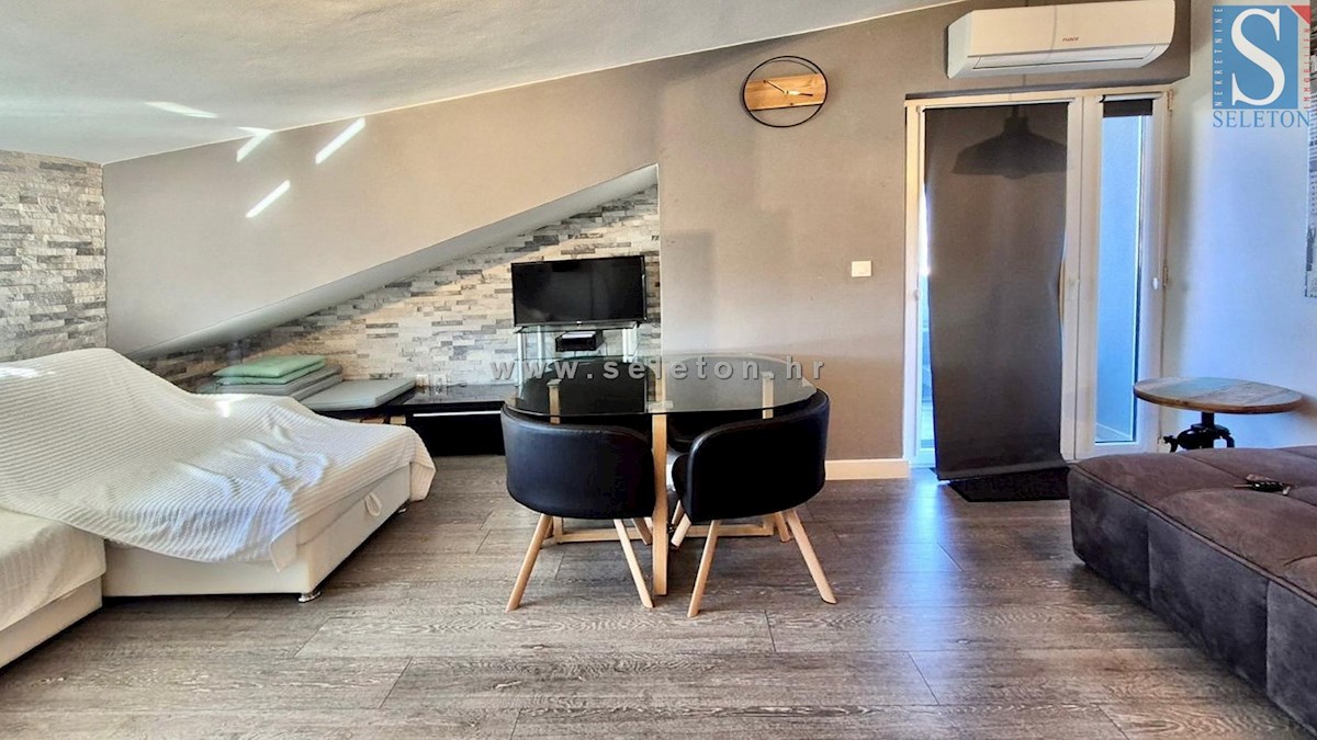 Funtana, appartamento arredato di 41 m2 con vista mare