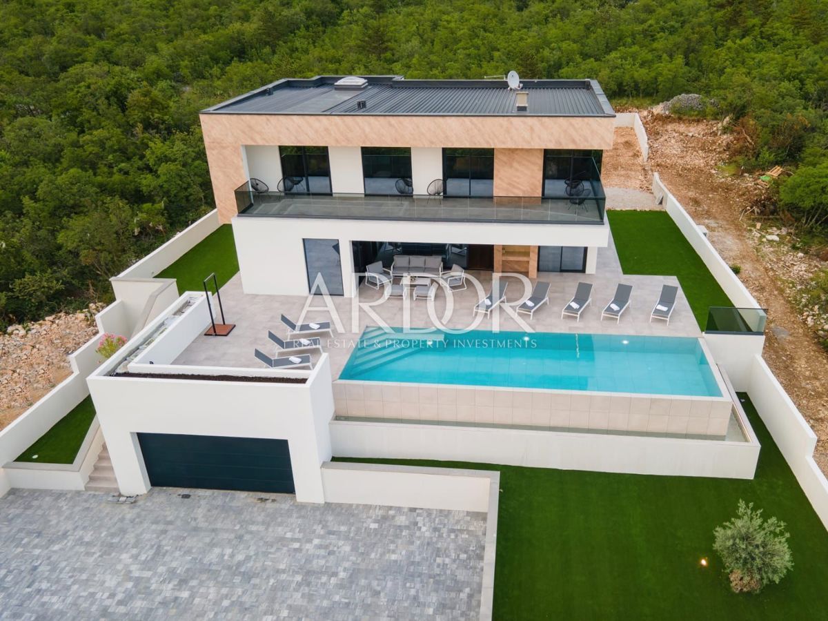 Casa Jadranovo, Crikvenica, 379,42m2