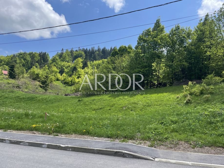Terreno Delnice, 900m2