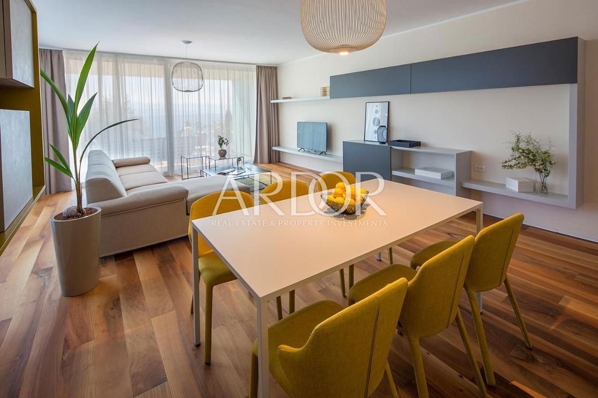 Appartamento Opatija - Centar, Opatija, 119m2