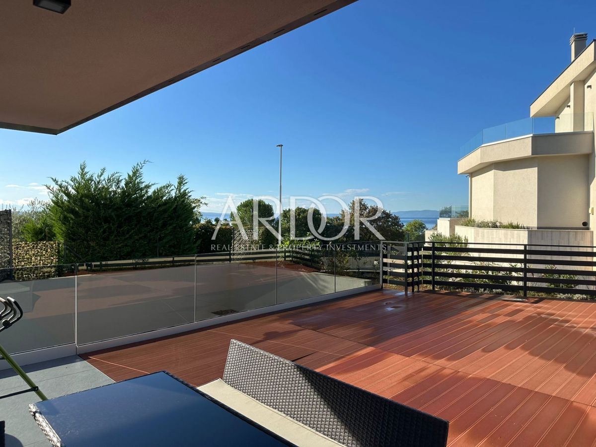 Appartamento Kostrena, 110,08m2