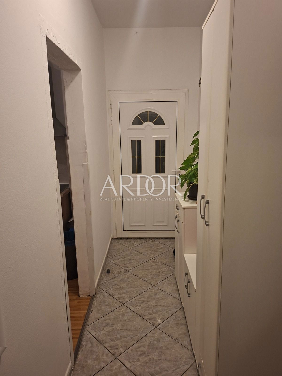 Appartamento Sroki, Viškovo, 65m2