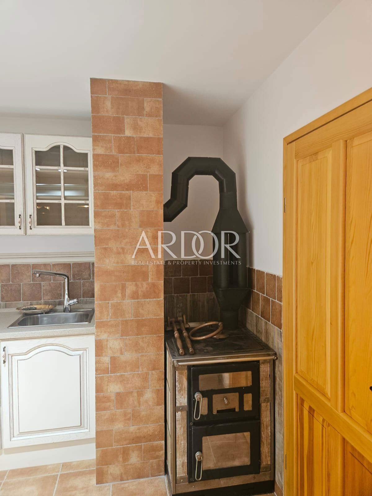 Casa Sunger, Mrkopalj, 300m2