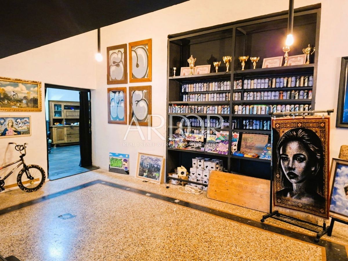 Commerciale Centar, Rijeka, 93,80m2