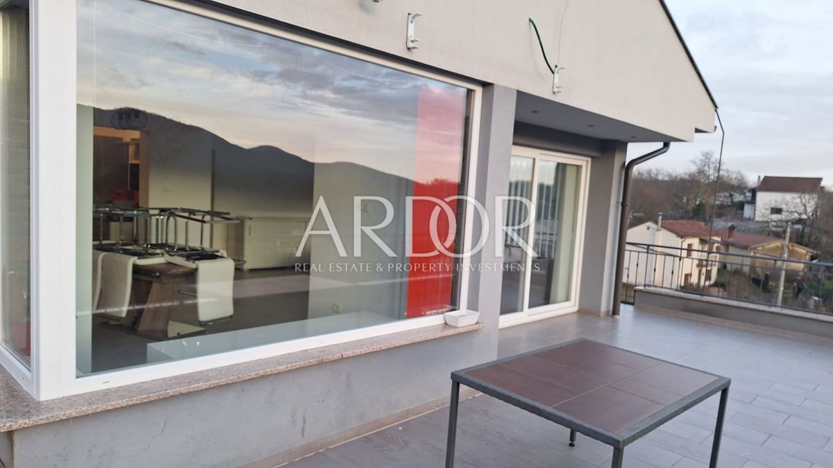 Appartamento Brešca, Matulji, 137m2