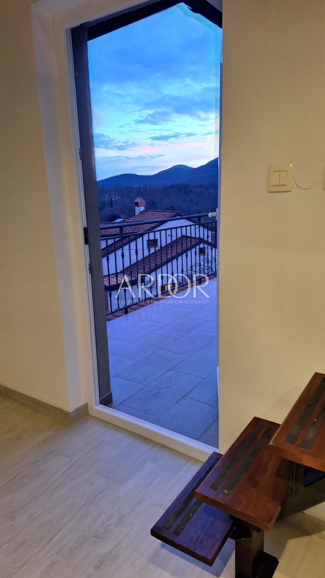 Appartamento Brešca, Matulji, 137m2