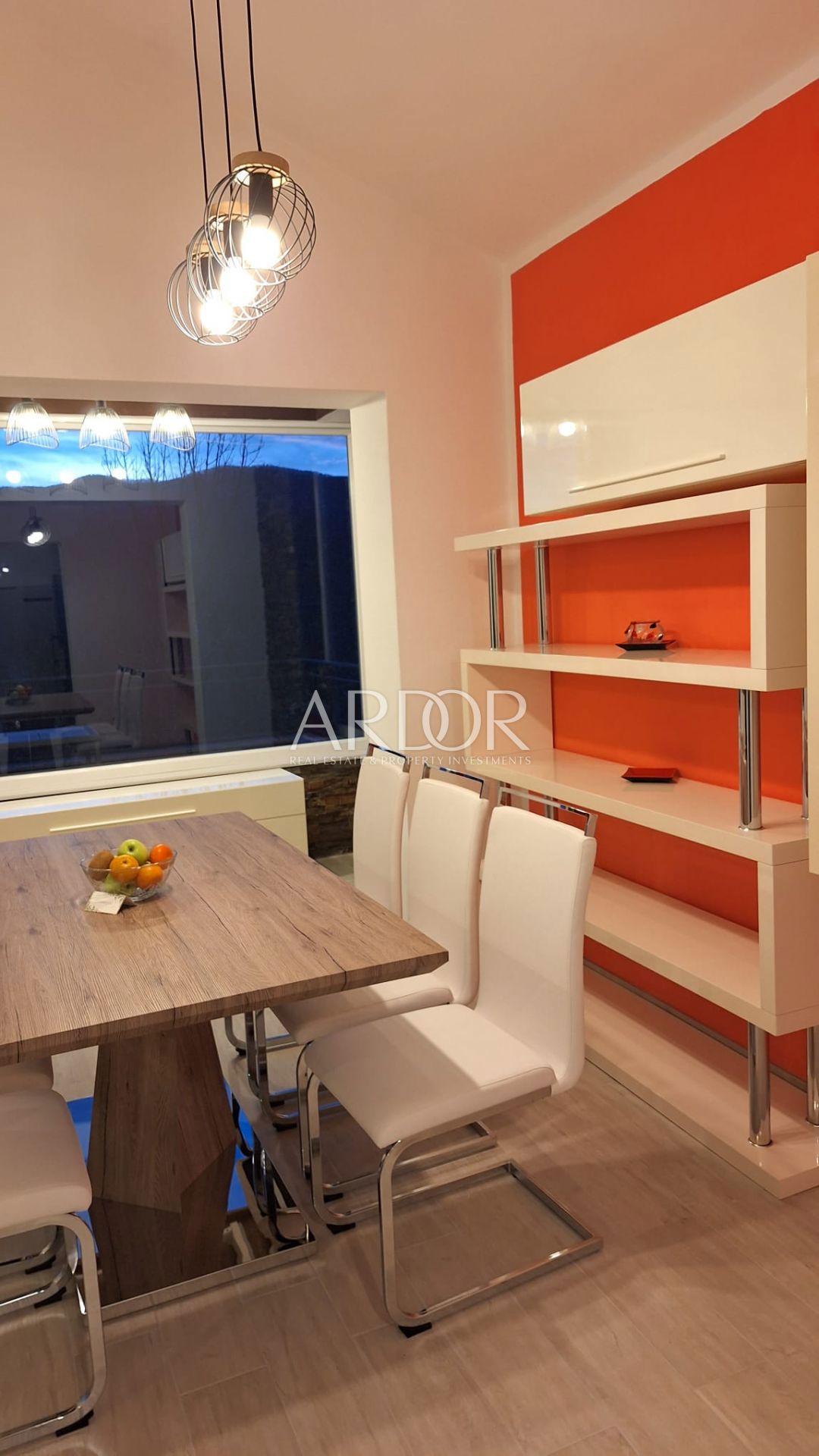 Appartamento Brešca, Matulji, 137m2