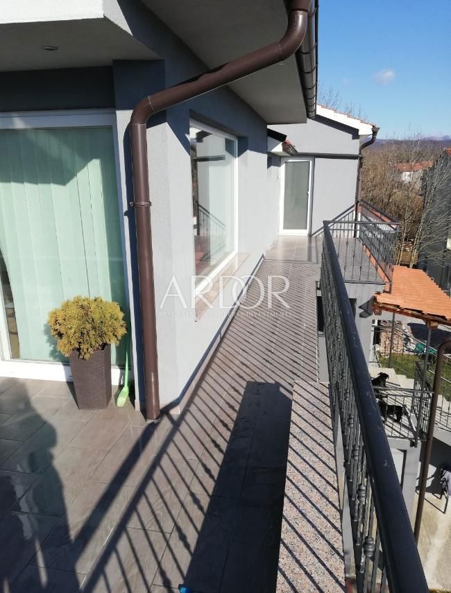 Appartamento Brešca, Matulji, 137m2