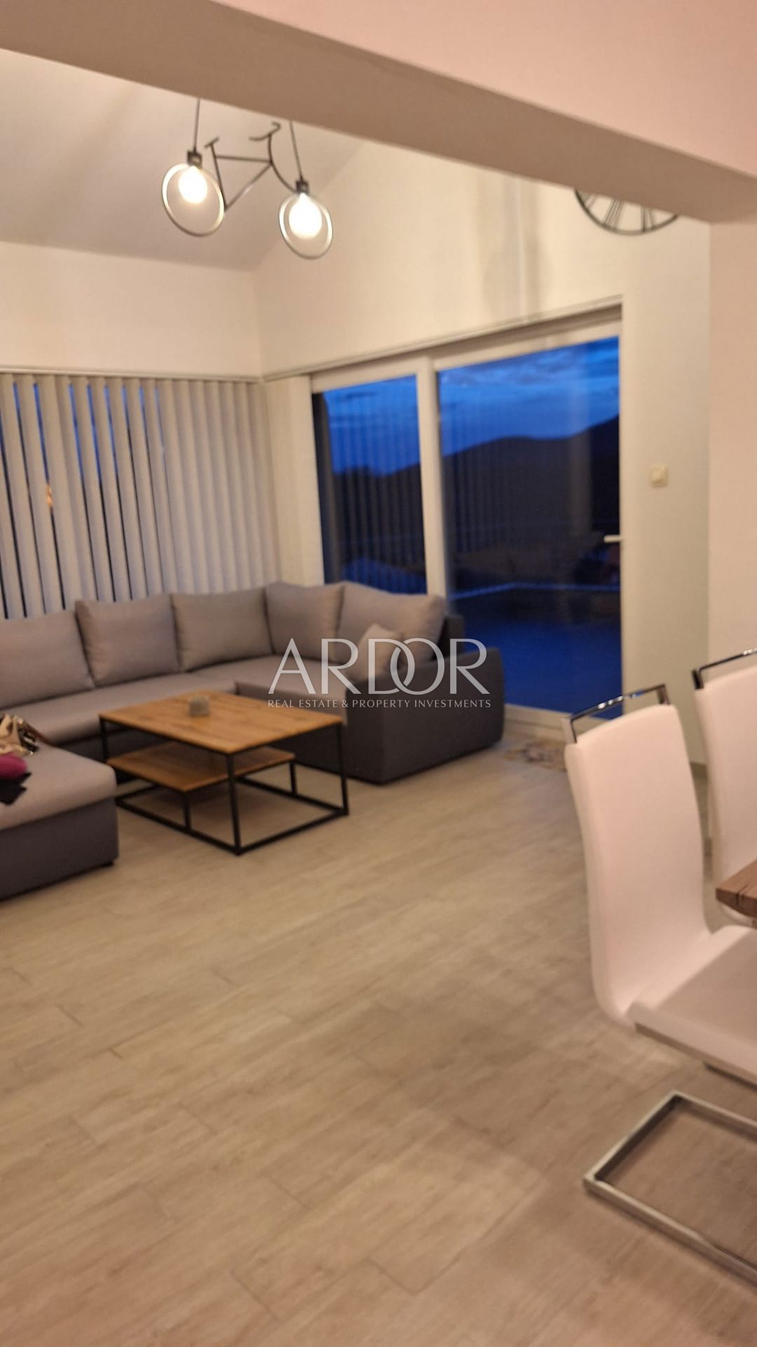 Appartamento Brešca, Matulji, 137m2