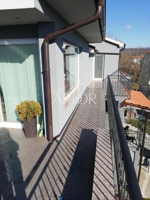 Appartamento Brešca, Matulji, 137m2