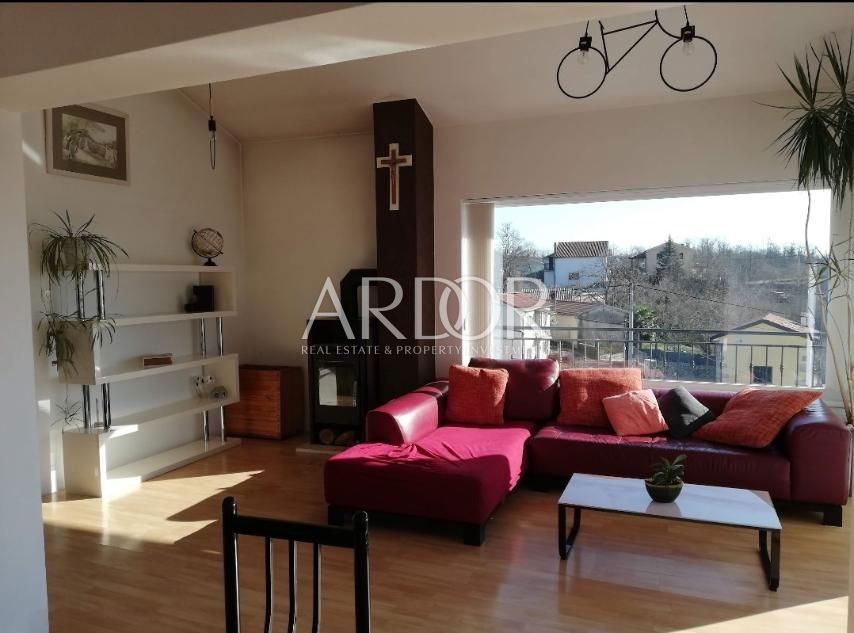 Appartamento Brešca, Matulji, 137m2