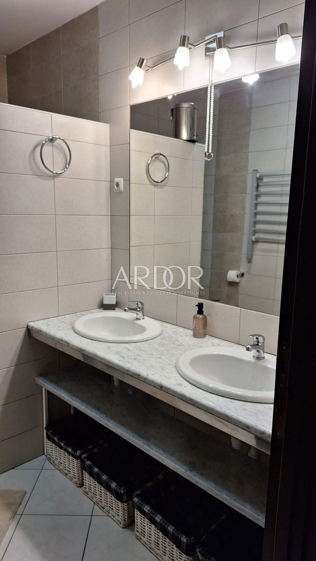 Appartamento Brešca, Matulji, 137m2