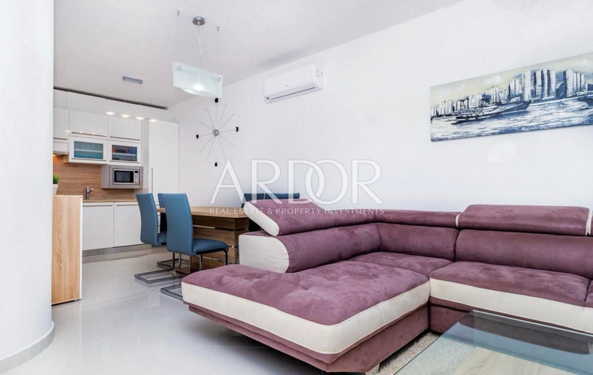 Appartamento Dramalj, Crikvenica, 67m2