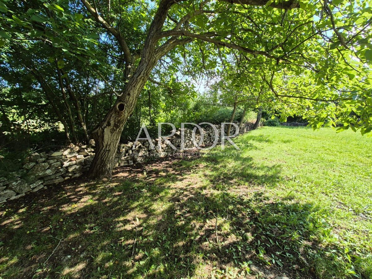 Terreno Kanfanar, 1.154m2
