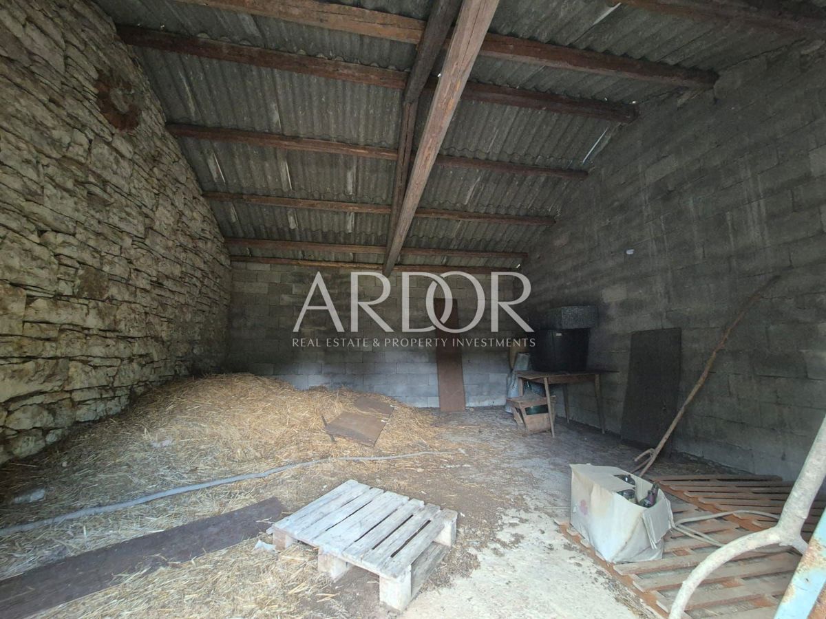 Terreno Kanfanar, 1.154m2
