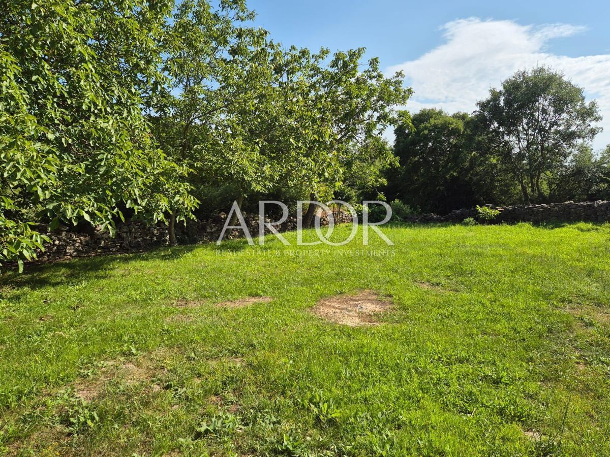 Terreno Kanfanar, 1.154m2