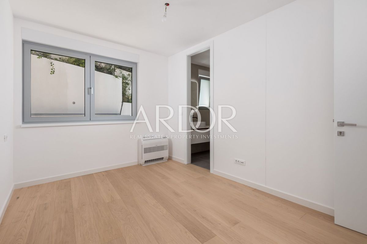 Appartamento Opatija - Centar, Opatija, 545m2