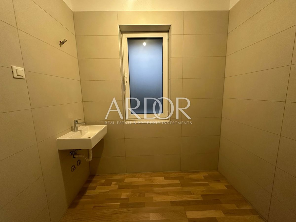 Appartamento Kostrena, 150m2