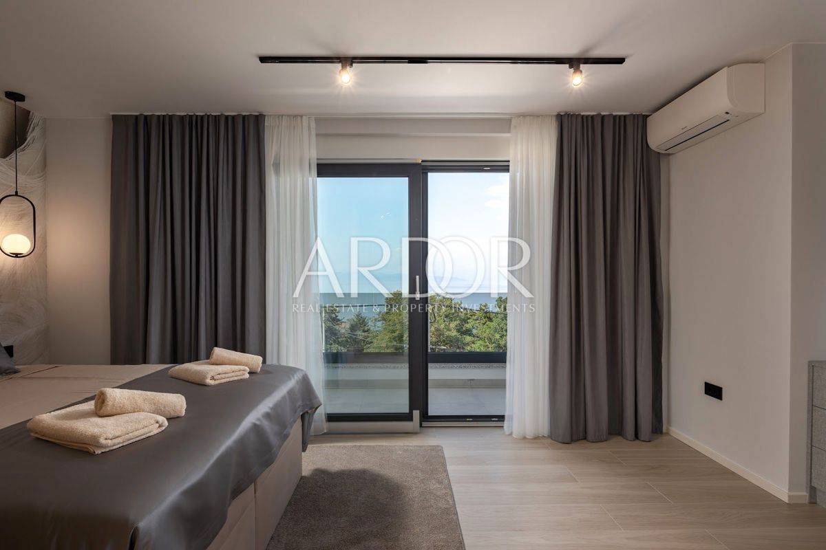 Casa Kostrena, 245m2