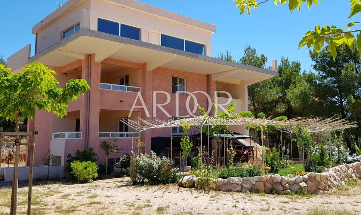 Casa Barbat na Rabu, Rab, 532m2