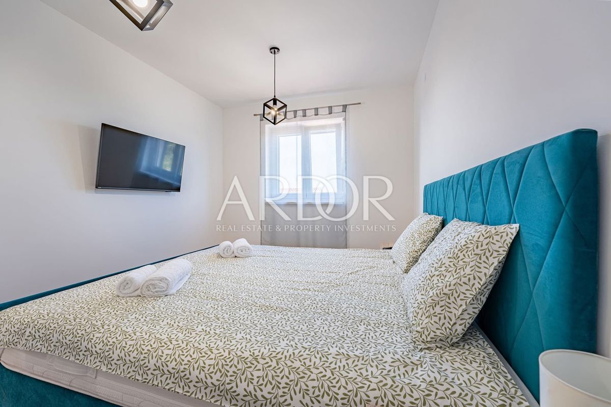 Casa Kras, Dobrinj, 300m2