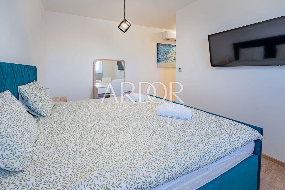 Casa Kras, Dobrinj, 300m2