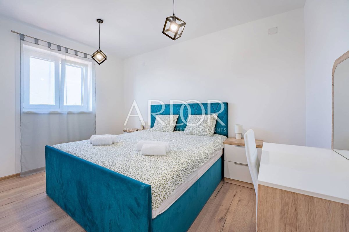 Casa Kras, Dobrinj, 300m2