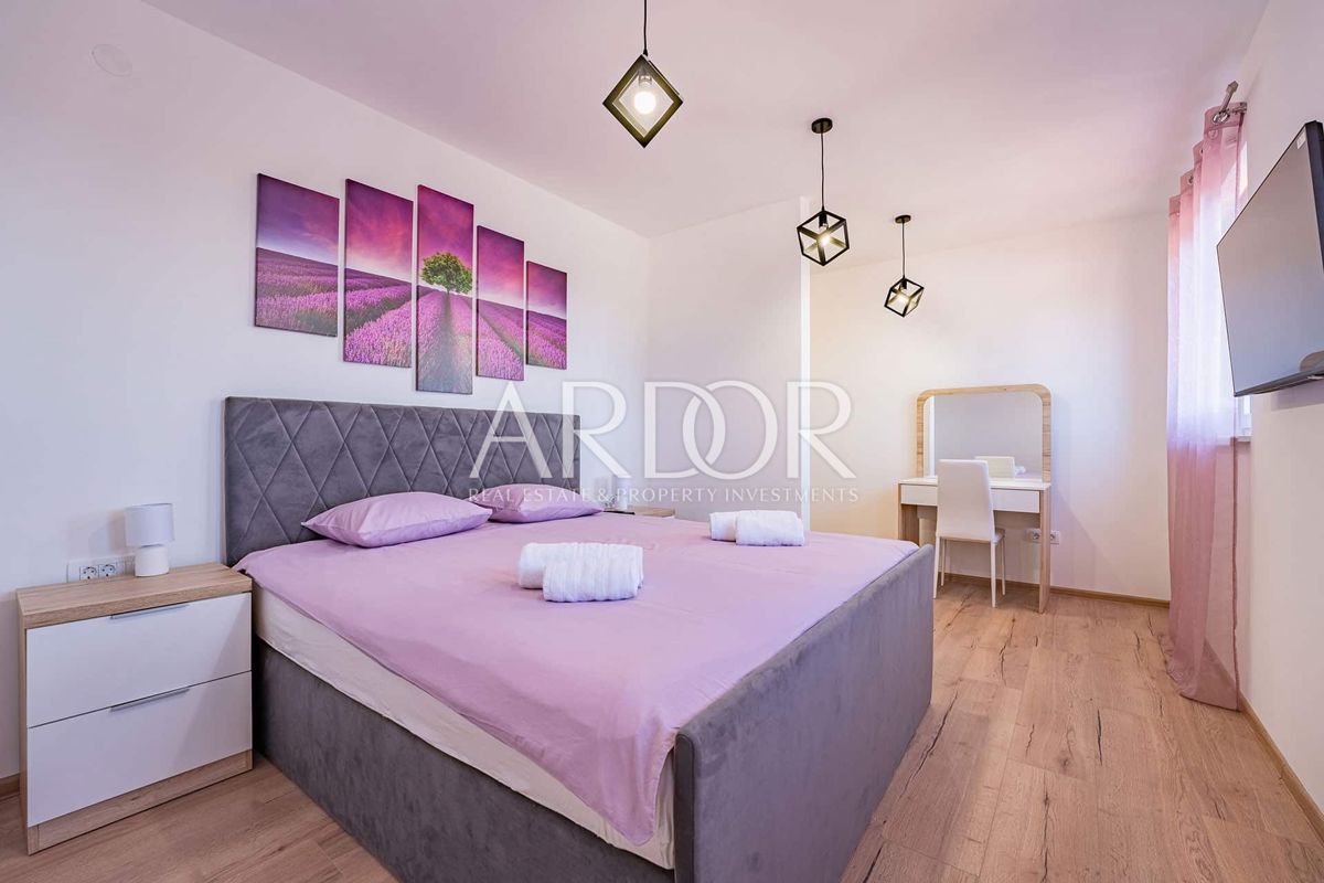 Casa Kras, Dobrinj, 300m2