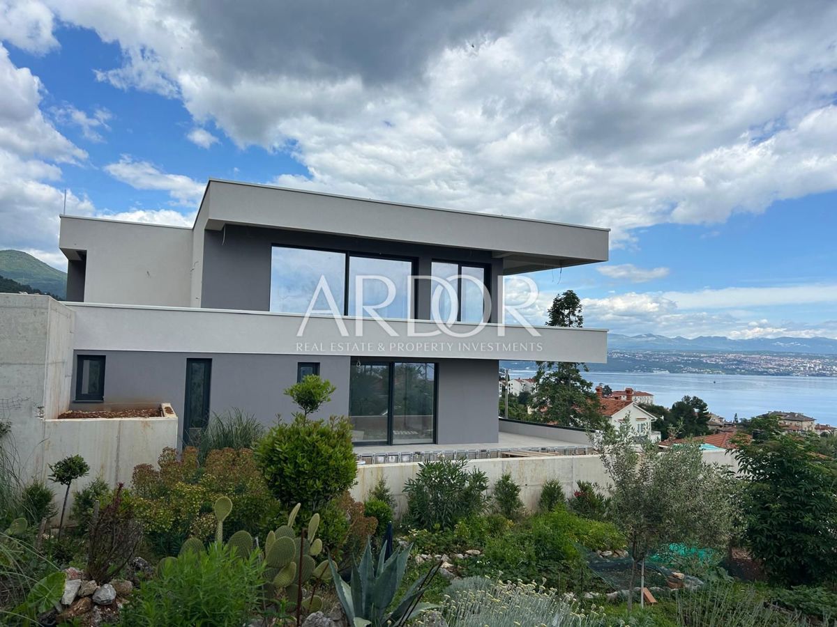 Appartamento Lovran, 117m2