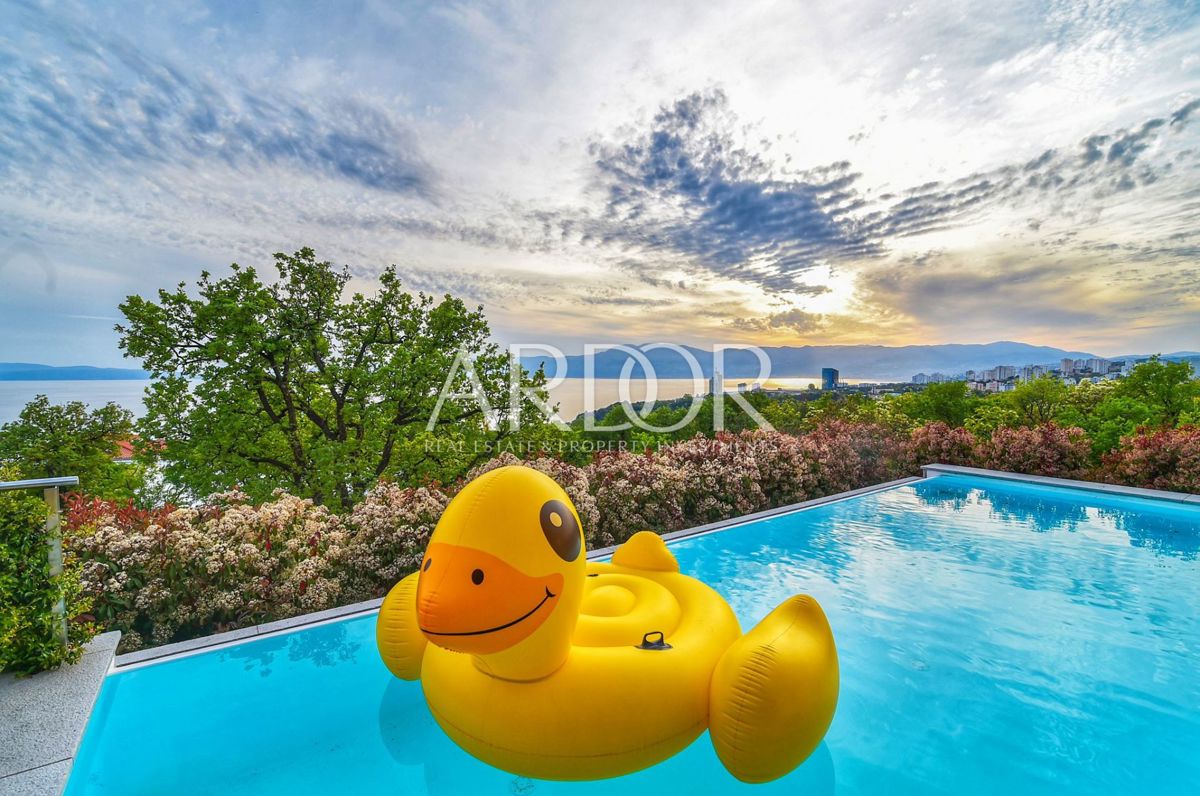 Casa Kostrena, 250m2