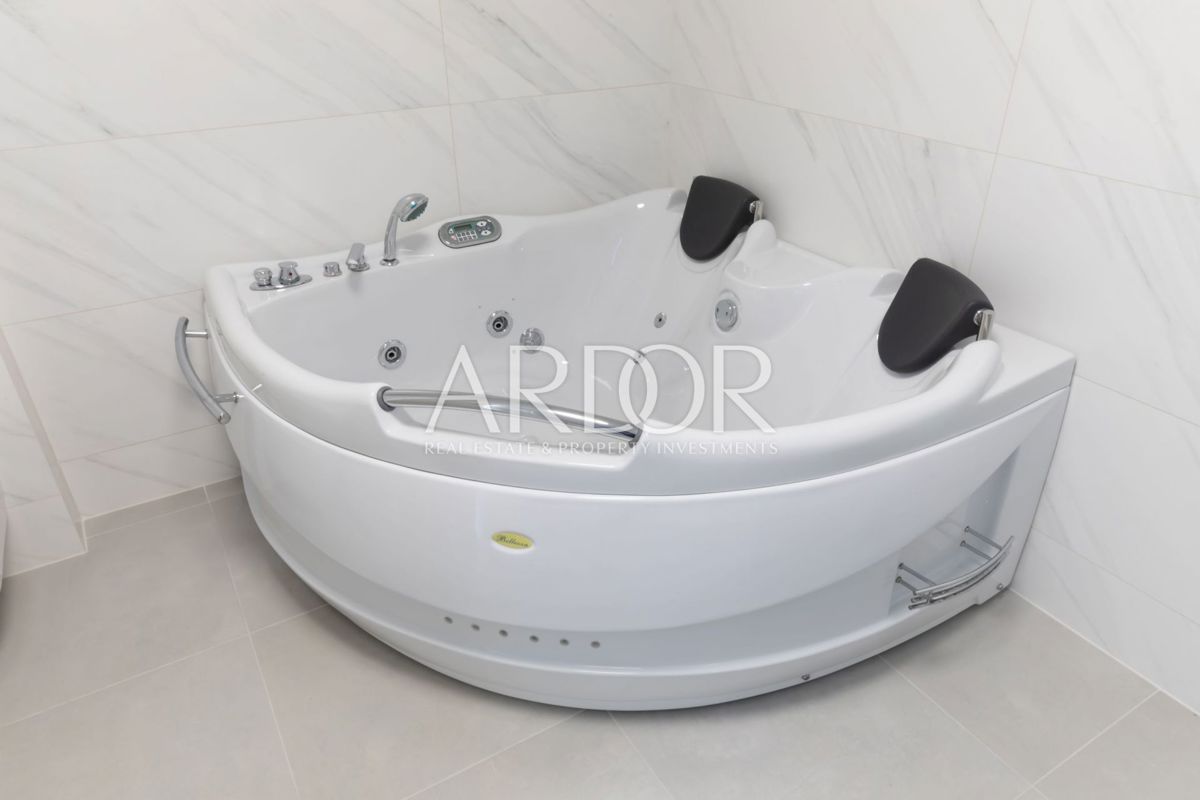 Casa Crikvenica, 352m2