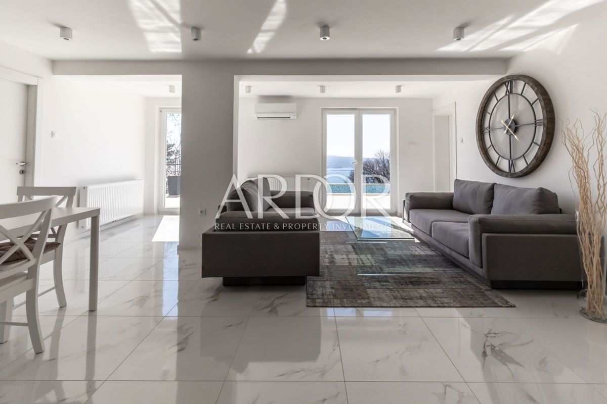 Casa Crikvenica, 352m2