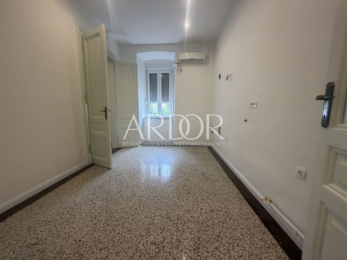 Appartamento Centar, Rijeka, 82m2