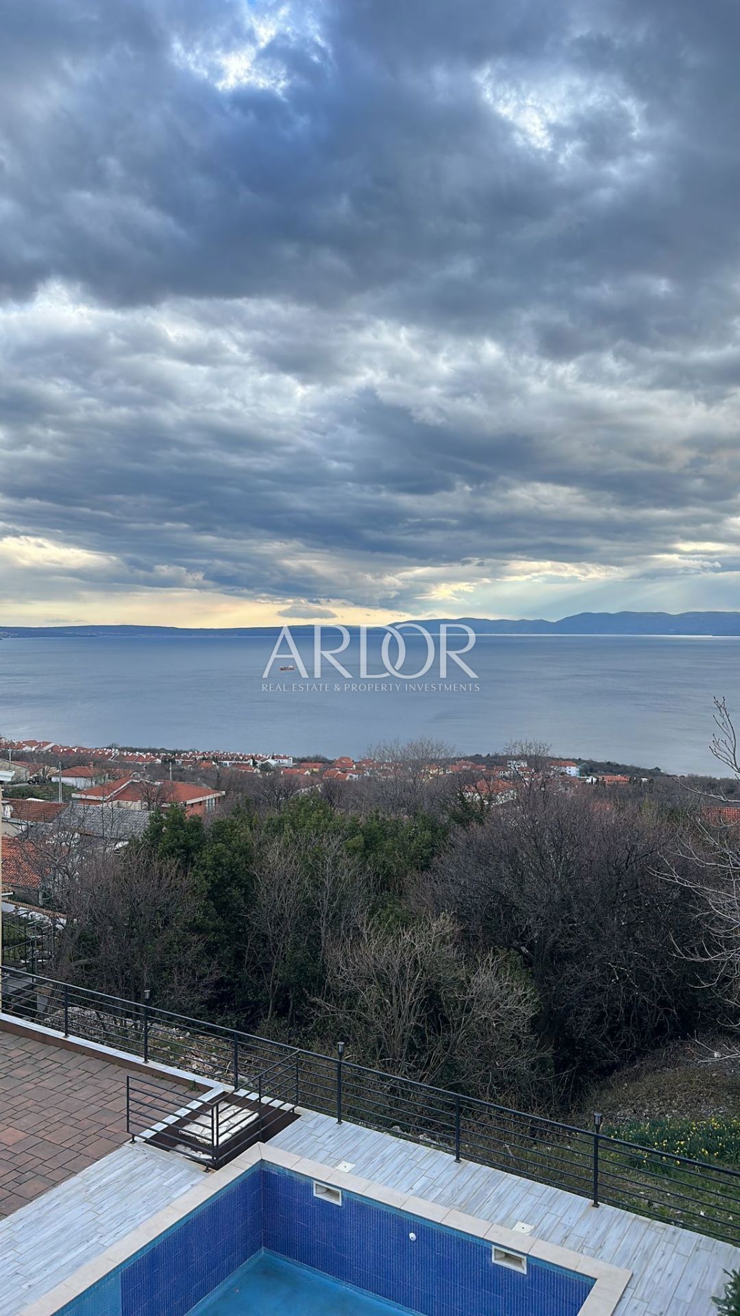 Appartamento Kostrena, 175,80m2