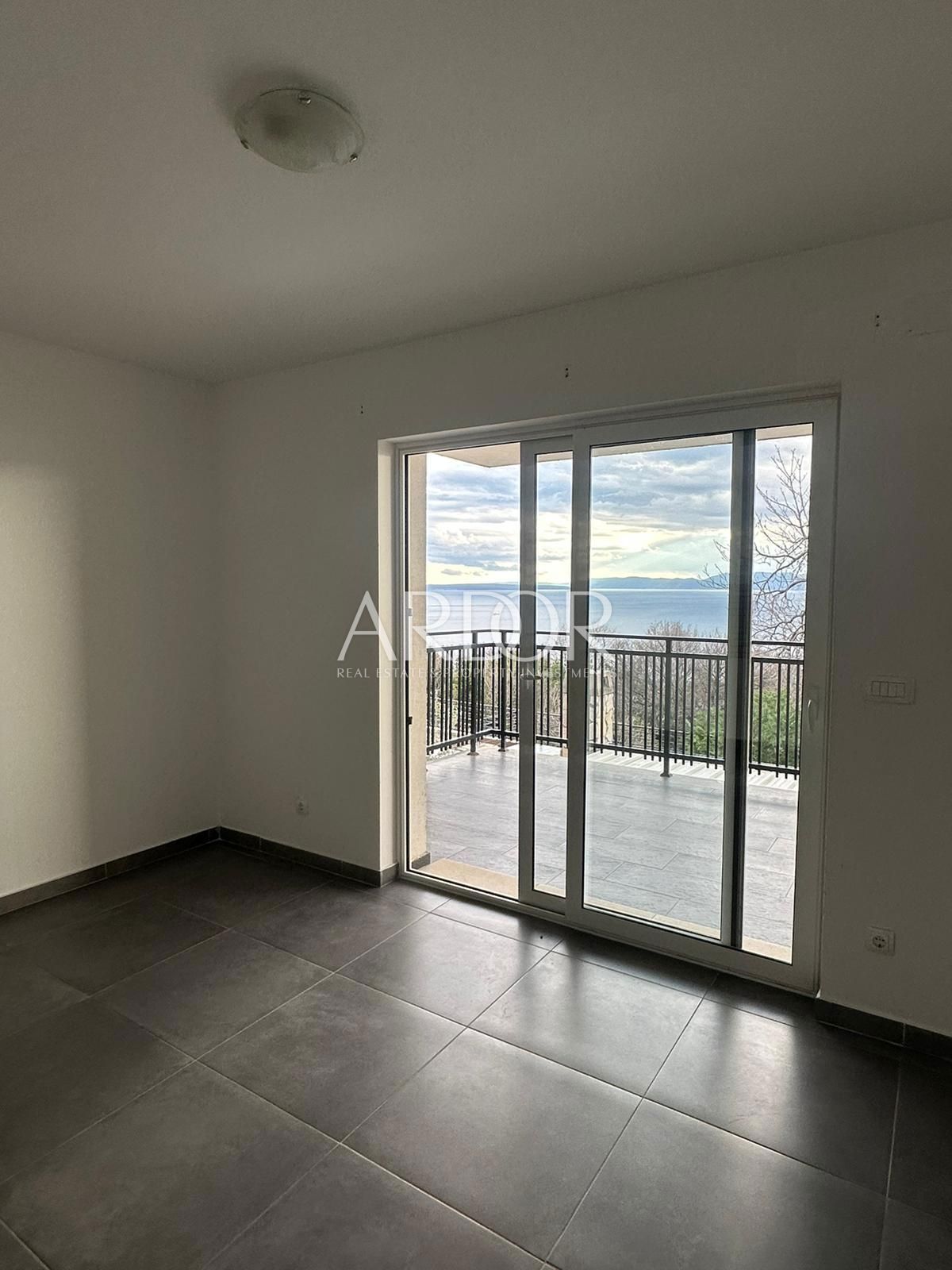 Appartamento Kostrena, 175,80m2