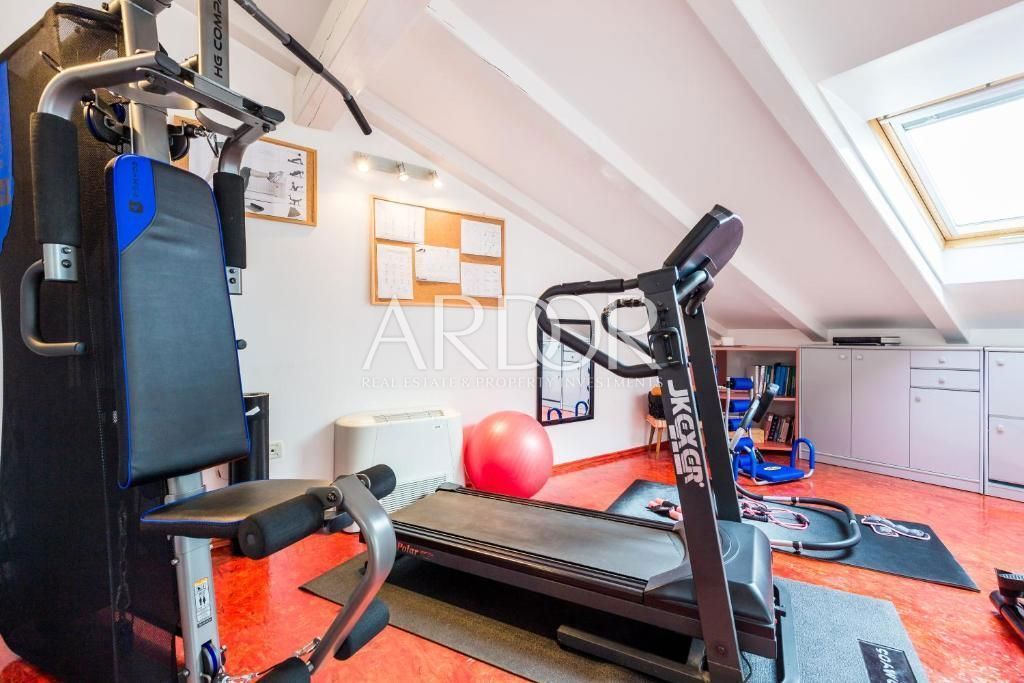 Appartamento Opatija - Centar, Opatija, 202m2