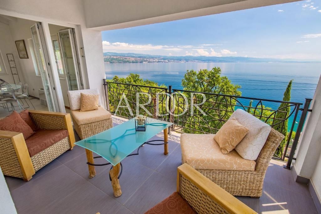 Appartamento Opatija - Centar, Opatija, 202m2