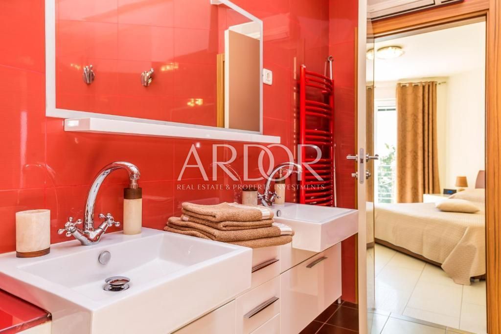 Appartamento Opatija - Centar, Opatija, 202m2