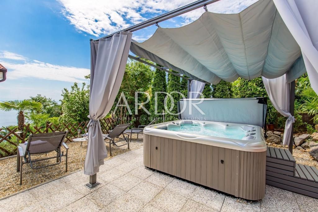 Appartamento Opatija - Centar, Opatija, 202m2