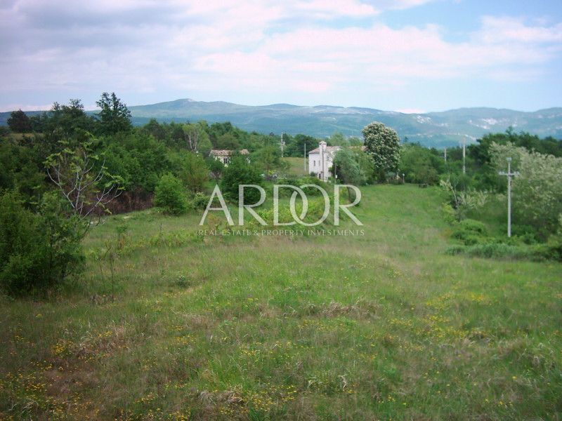 Terreno Lesišćina, Lupoglav, 83.294m2