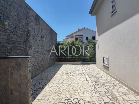 Casa Klenovica, Novi Vinodolski, 210m2