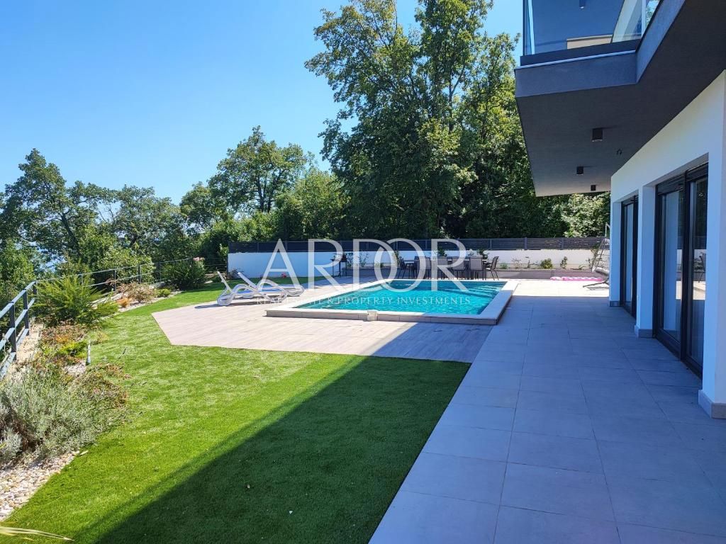 Villa Opatija - Centar, Opatija, 376m2