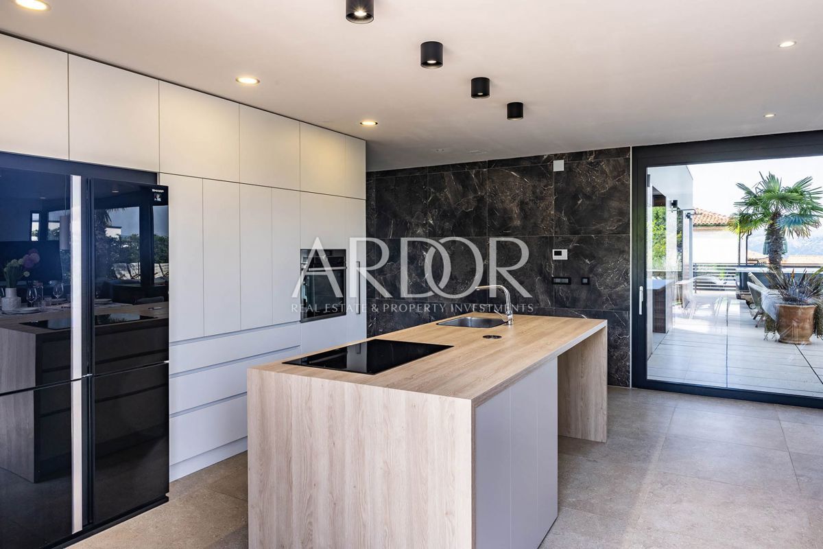 Casa Krk, 345m2