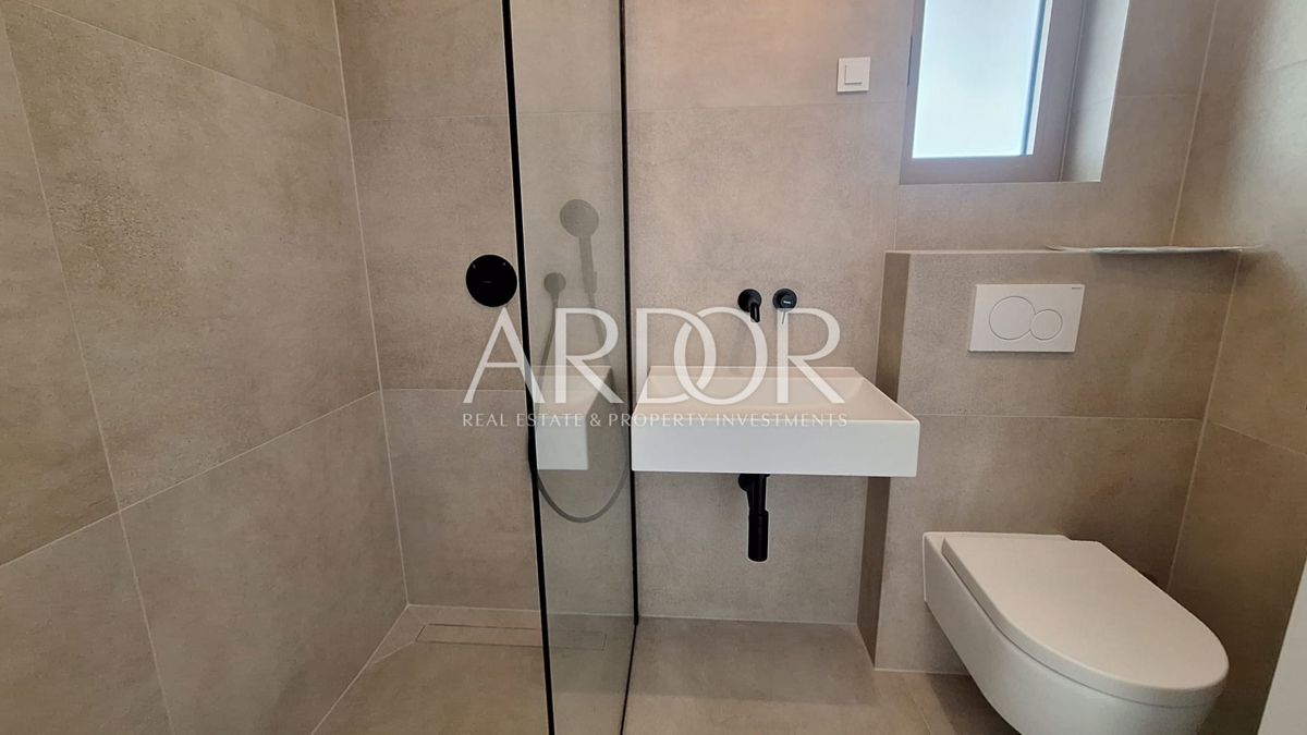 Appartamento Opatija - Centar, Opatija, 431m2