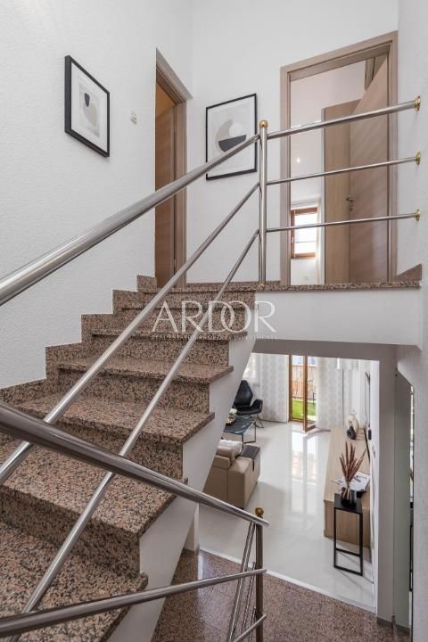 Casa Drenova, Rijeka, 158m2