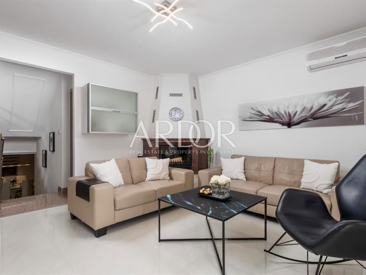 Casa Drenova, Rijeka, 158m2