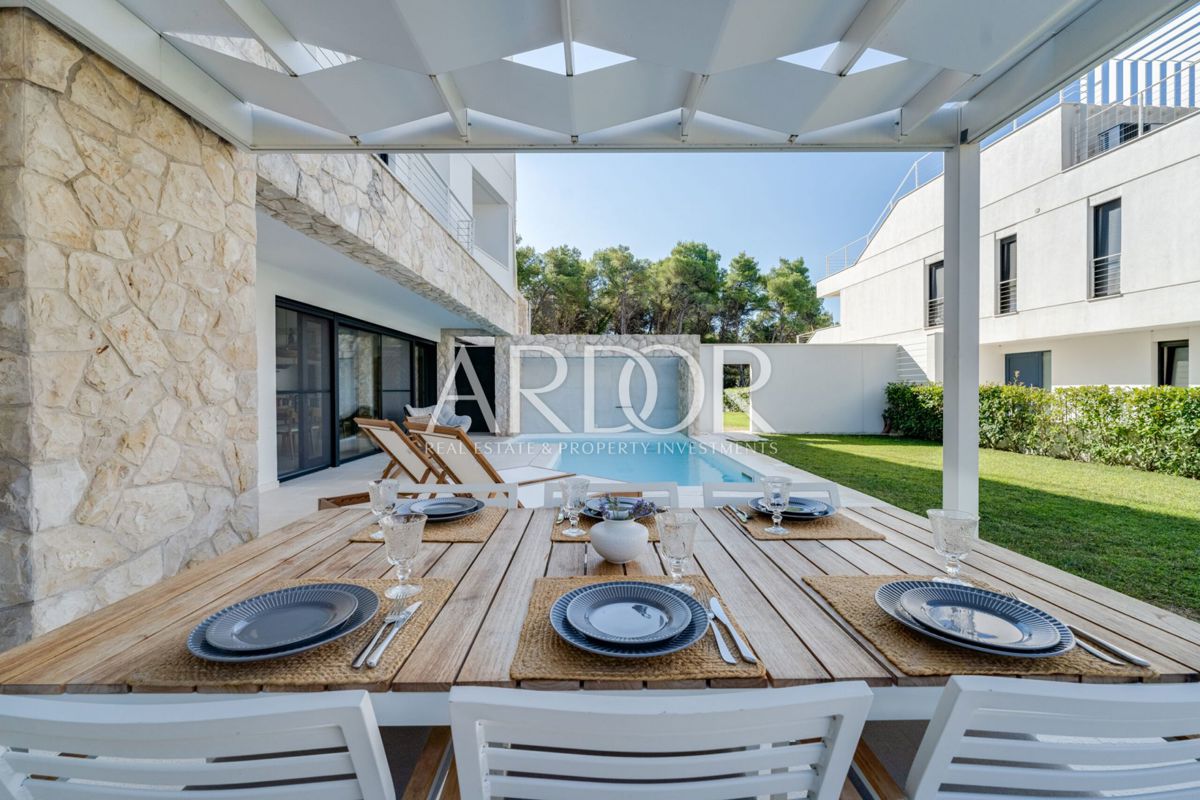 Appartamento Kožino, Zadar - Okolica, 299m2