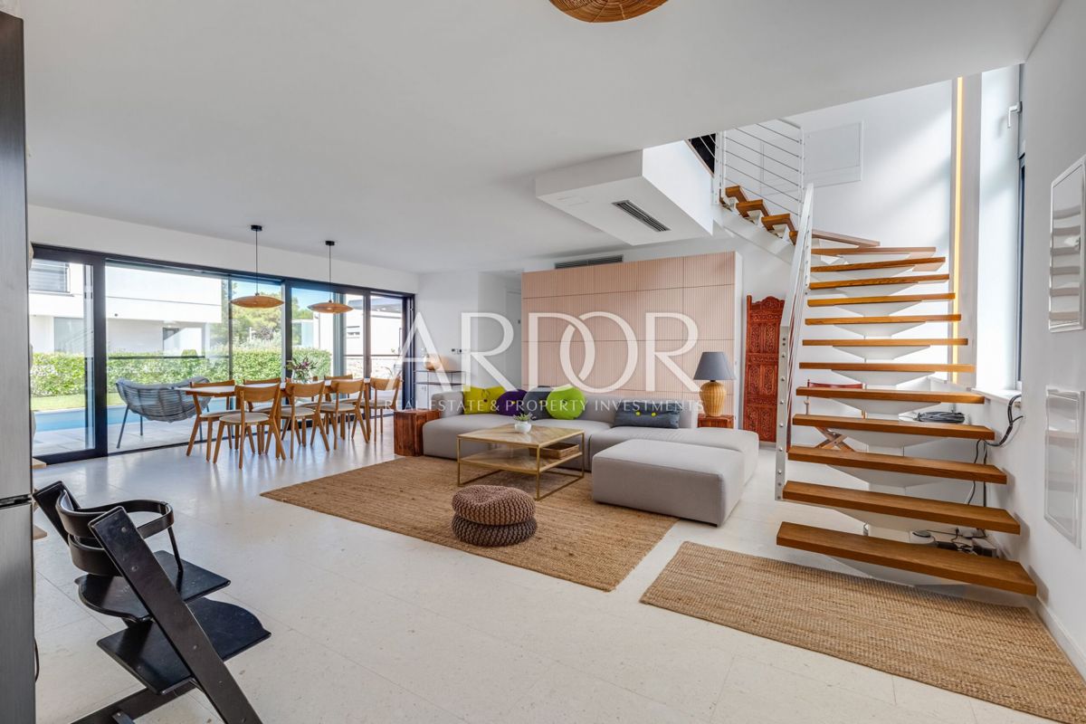 Appartamento Kožino, Zadar - Okolica, 299m2