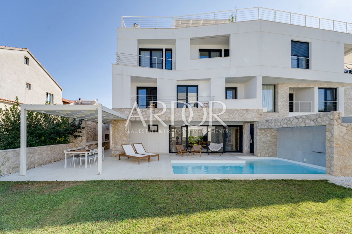 Appartamento Kožino, Zadar - Okolica, 299m2