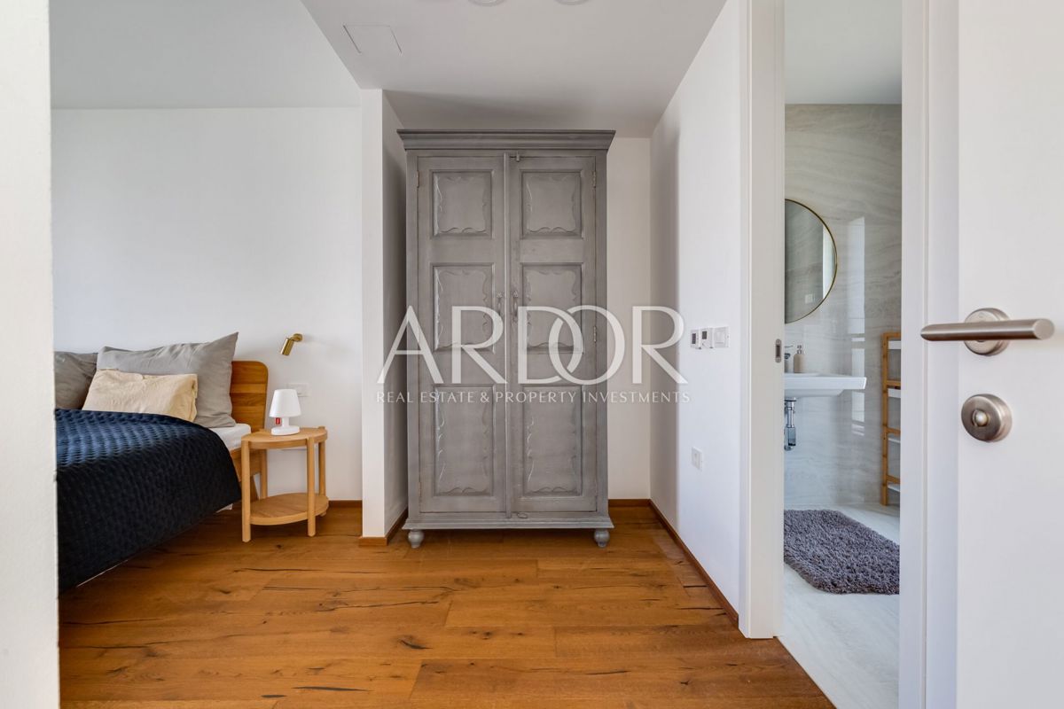 Appartamento Kožino, Zadar - Okolica, 299m2